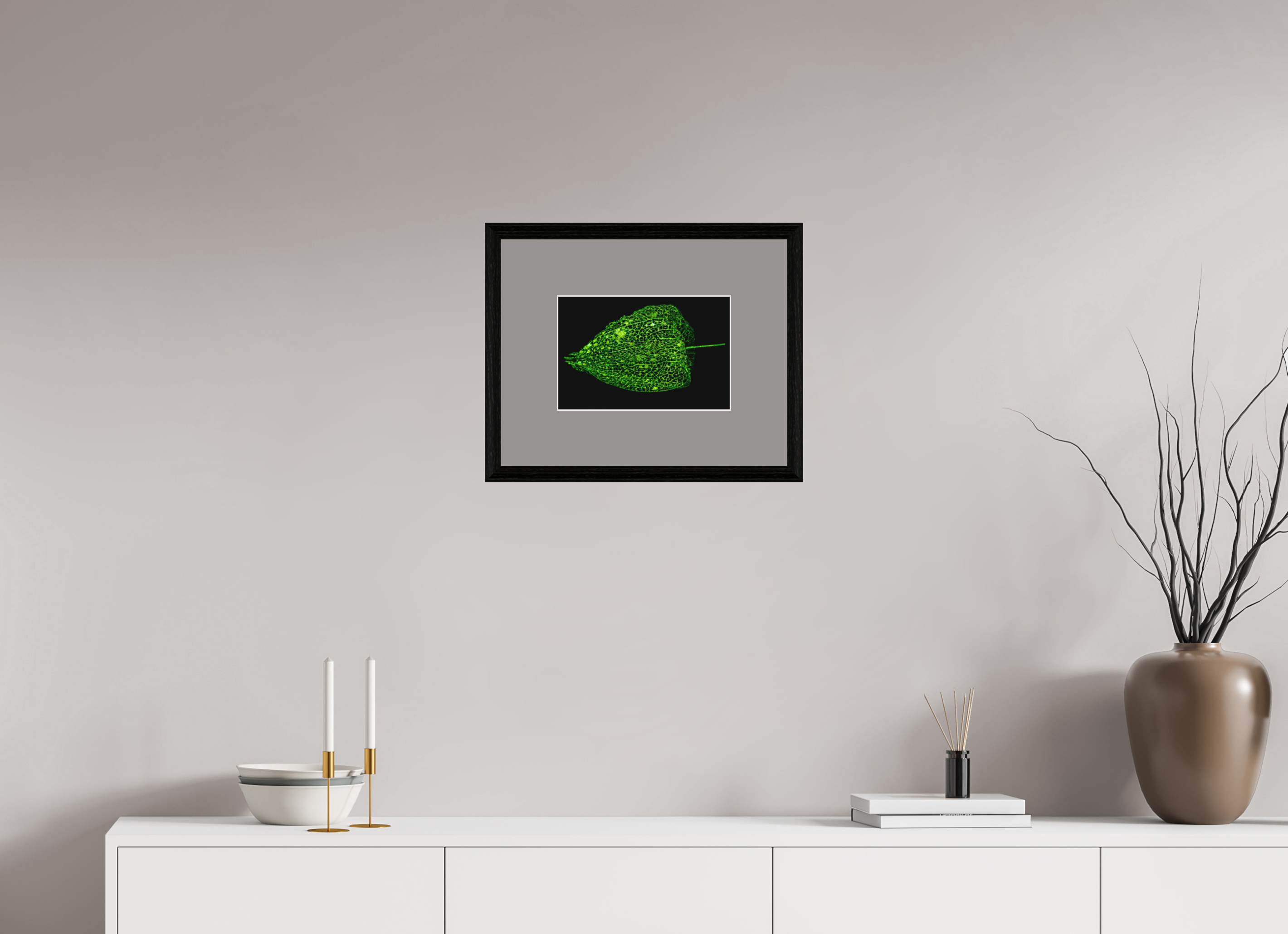 30 x 20 cm, Hahnemühle FineArt Baryta im schwarzen Eichen Rahmen, 27mm,Museumsglas, Passepartout Dunkelgrau Grünes Farbleuchten - Fine Art