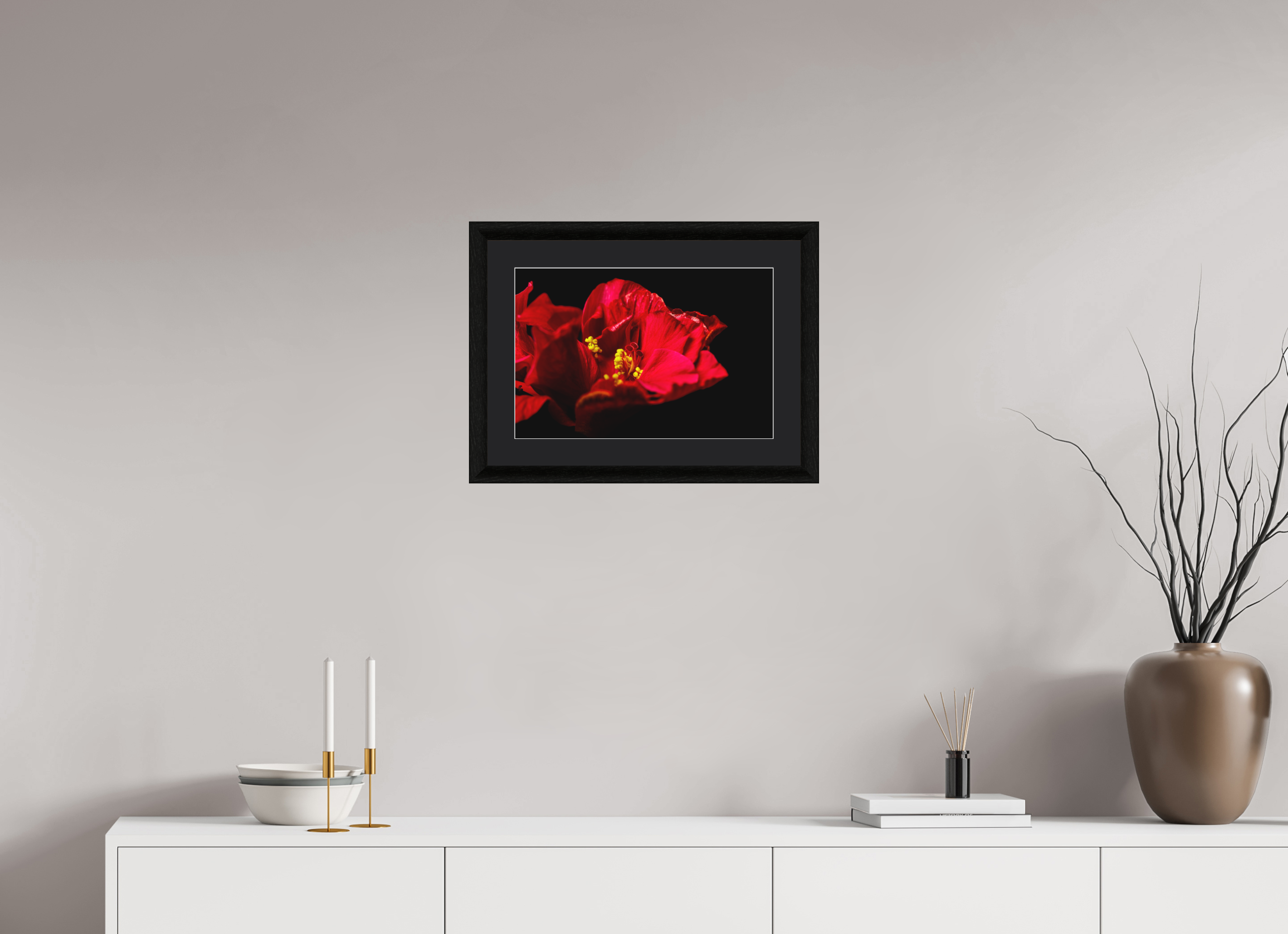 45 x 30 cm, Foto im schwarzen Ebenholz Rahmen 30mm, Museumsglas, Passepartout Schwarz Flamenco Blossom