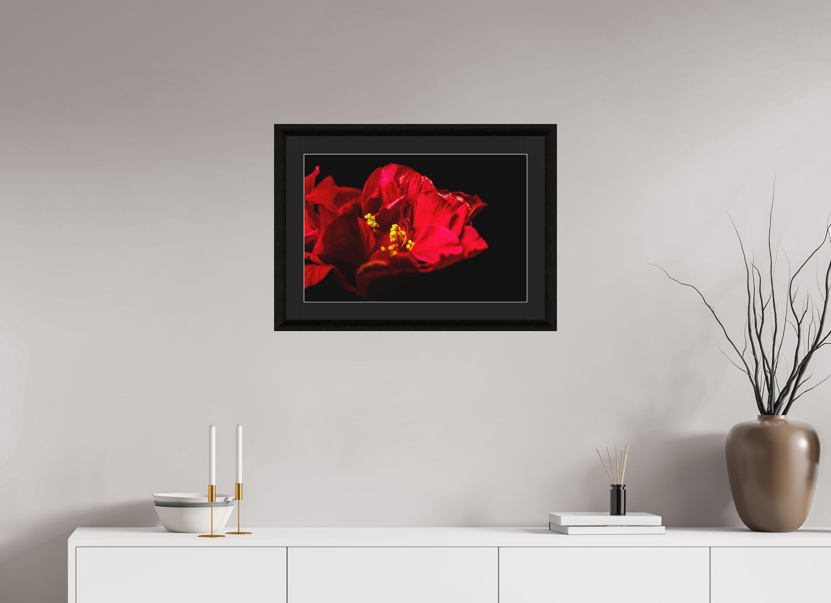60 x 40 cm, Foto im schwarzen Ebenholz Rahmen 30mm, Museumsglas, Passepartout Schwarz Flamenco Blossom