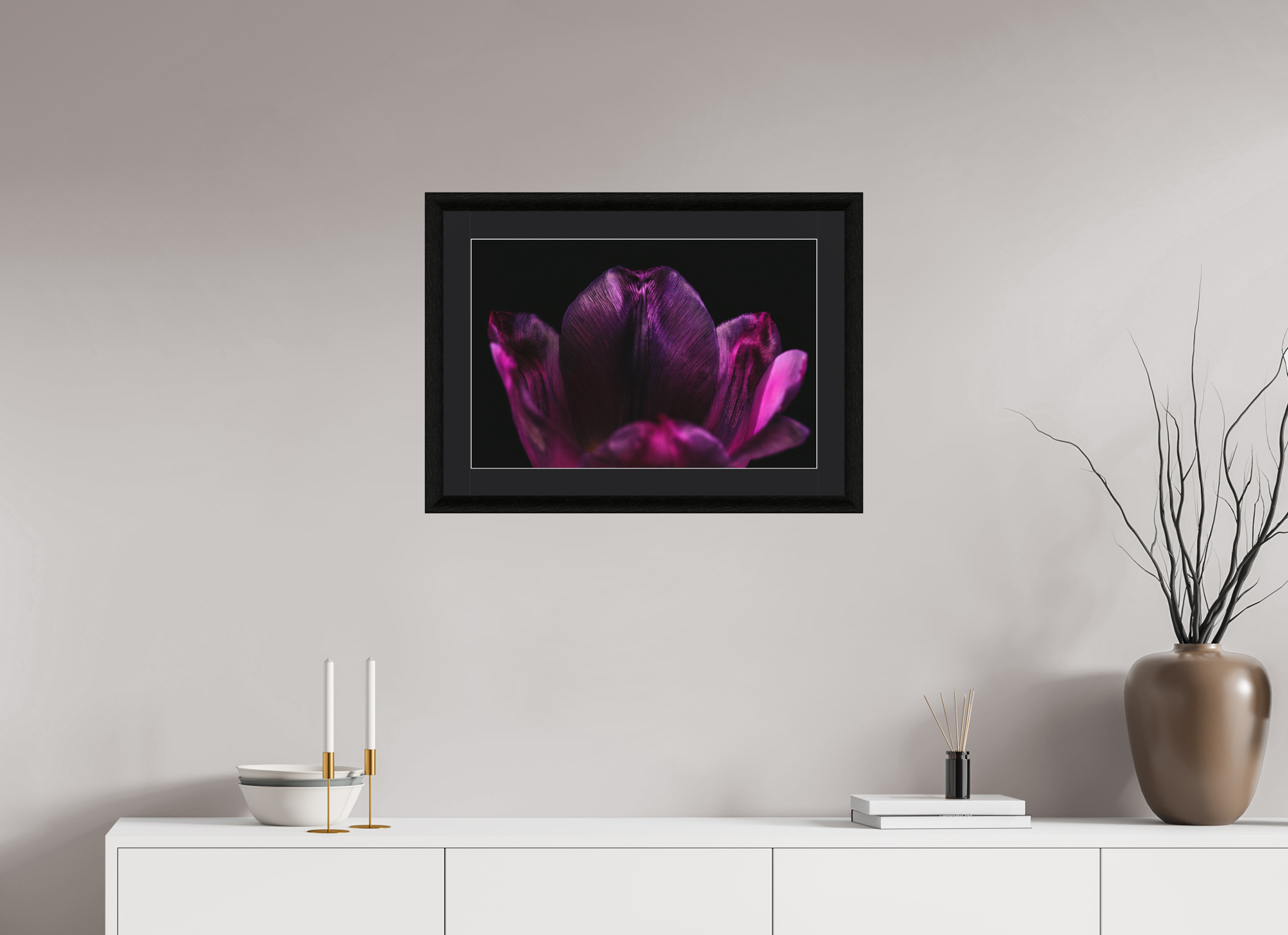 60 x 40 cm, Foto im schwarzen Ebenholz Rahmen 30mm, Museumsglas, Passepartout Schwarz Purple Silent