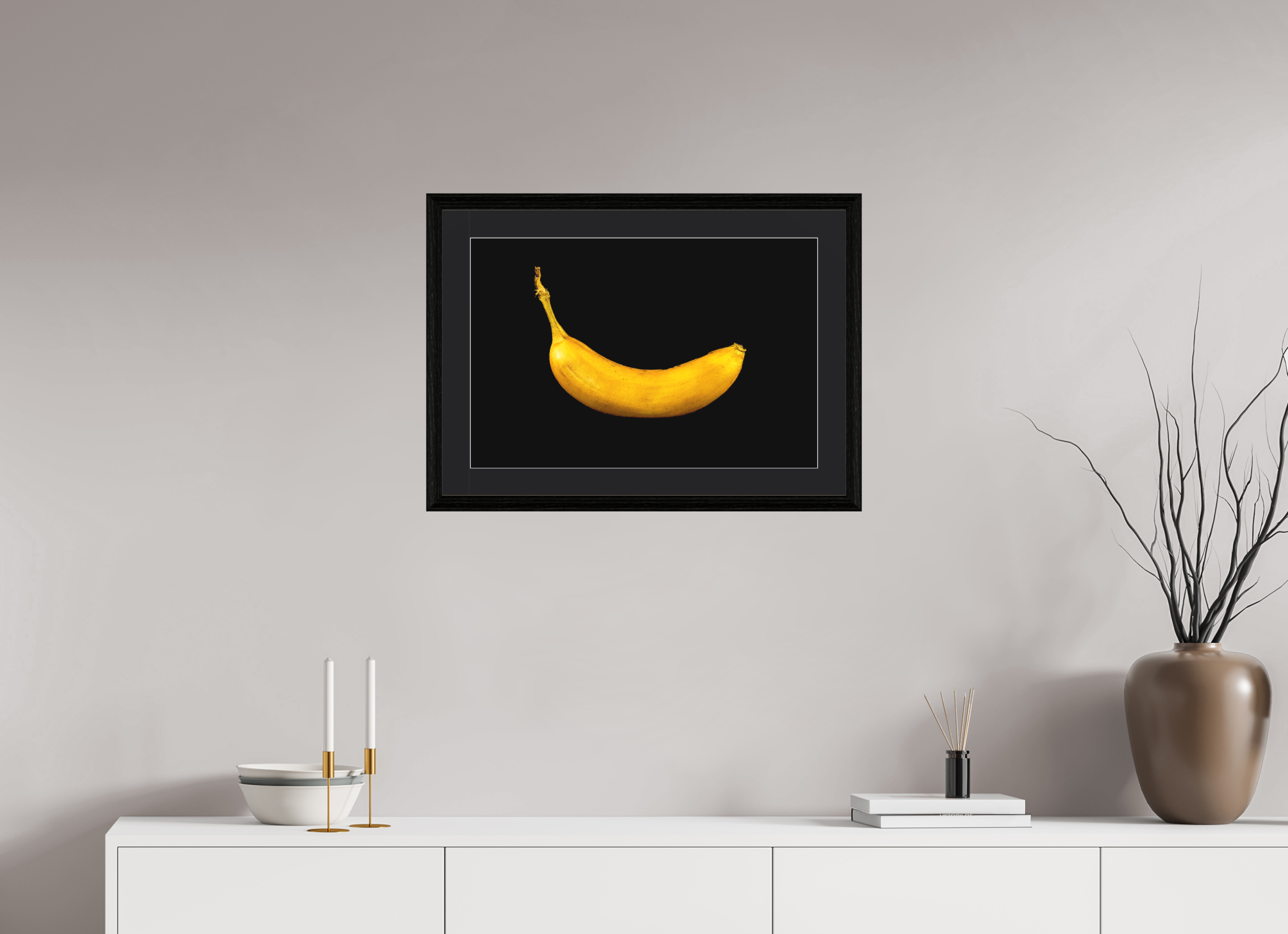 60 x 40 cm, Hahnemühle FineArt Baryta im schwarzen Eichen Rahmen, 27mm,Museumsglas, Passepartout Schwarz Die goldene Banane - Fine Art