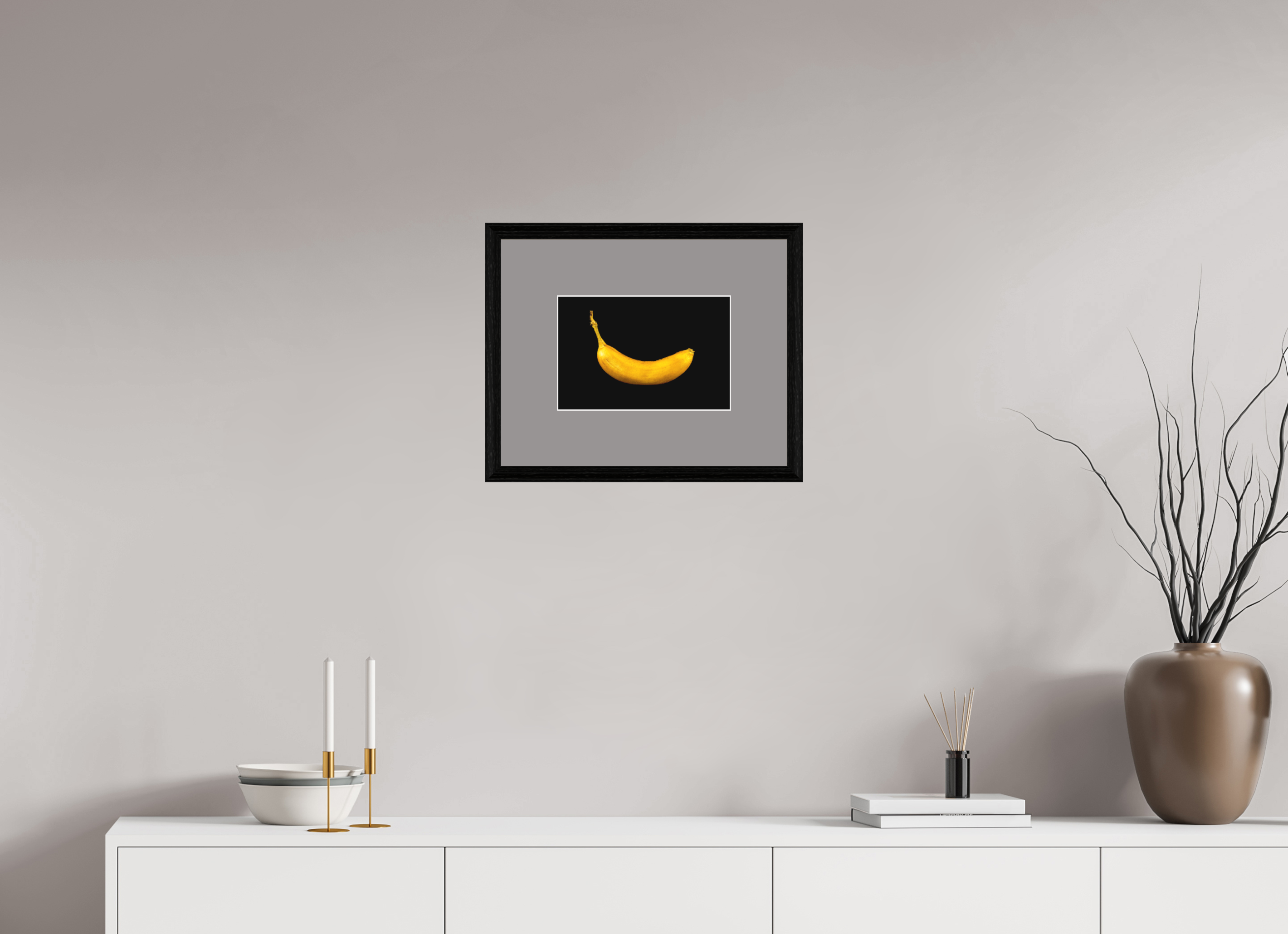 30 x 20 cm, Hahnemühle FineArt Baryta im schwarzen Eichen Rahmen, 27mm,Museumsglas, Passepartout Dunkelgrau Die goldene Banane - Fine Art