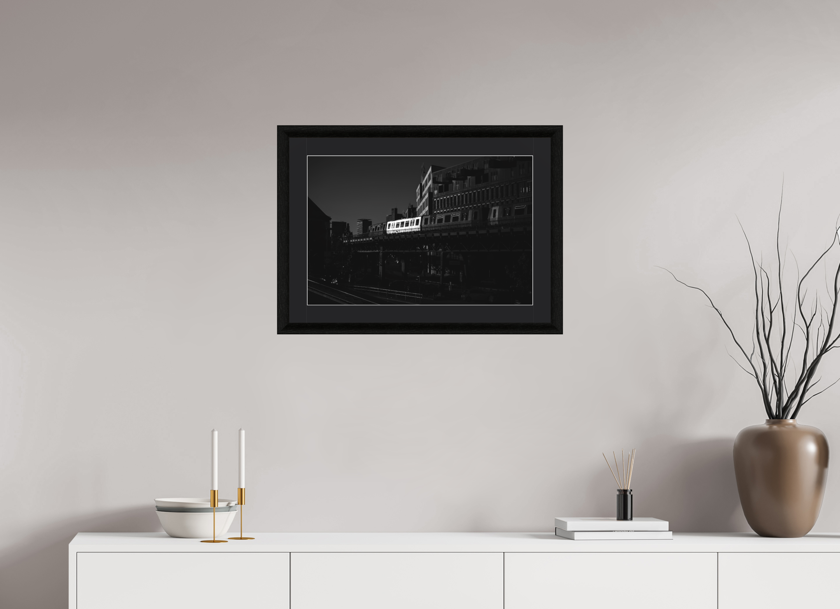 60 x 40 cm, Foto im schwarzen Ebenholz Rahmen 30mm, Museumsglas, Passepartout Schwarz Rapid Metropolis