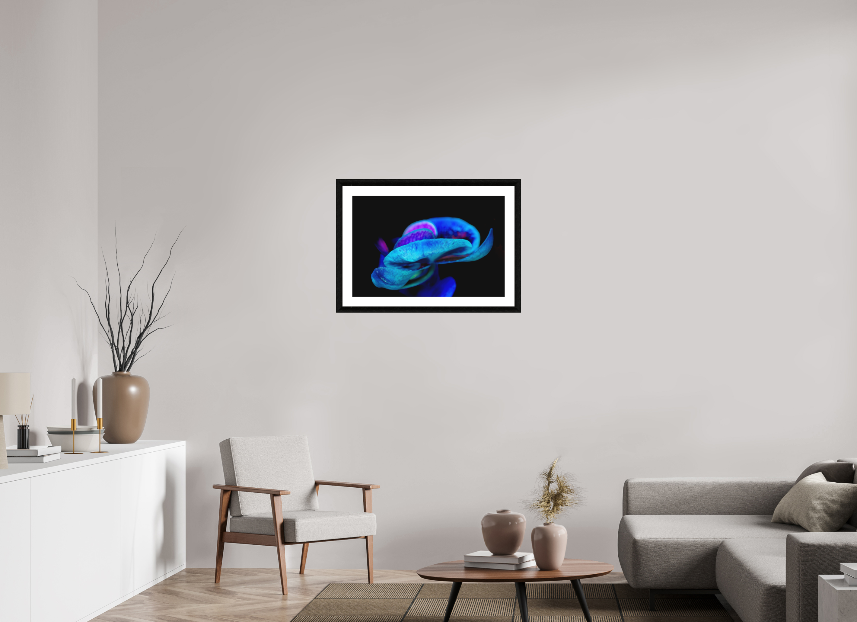 75 x 50 cm, Foto im schwarzen Ebenholz Rahmen 30mm, Museumsglas, Passepartout Hochweiß Indigo Choral Flower