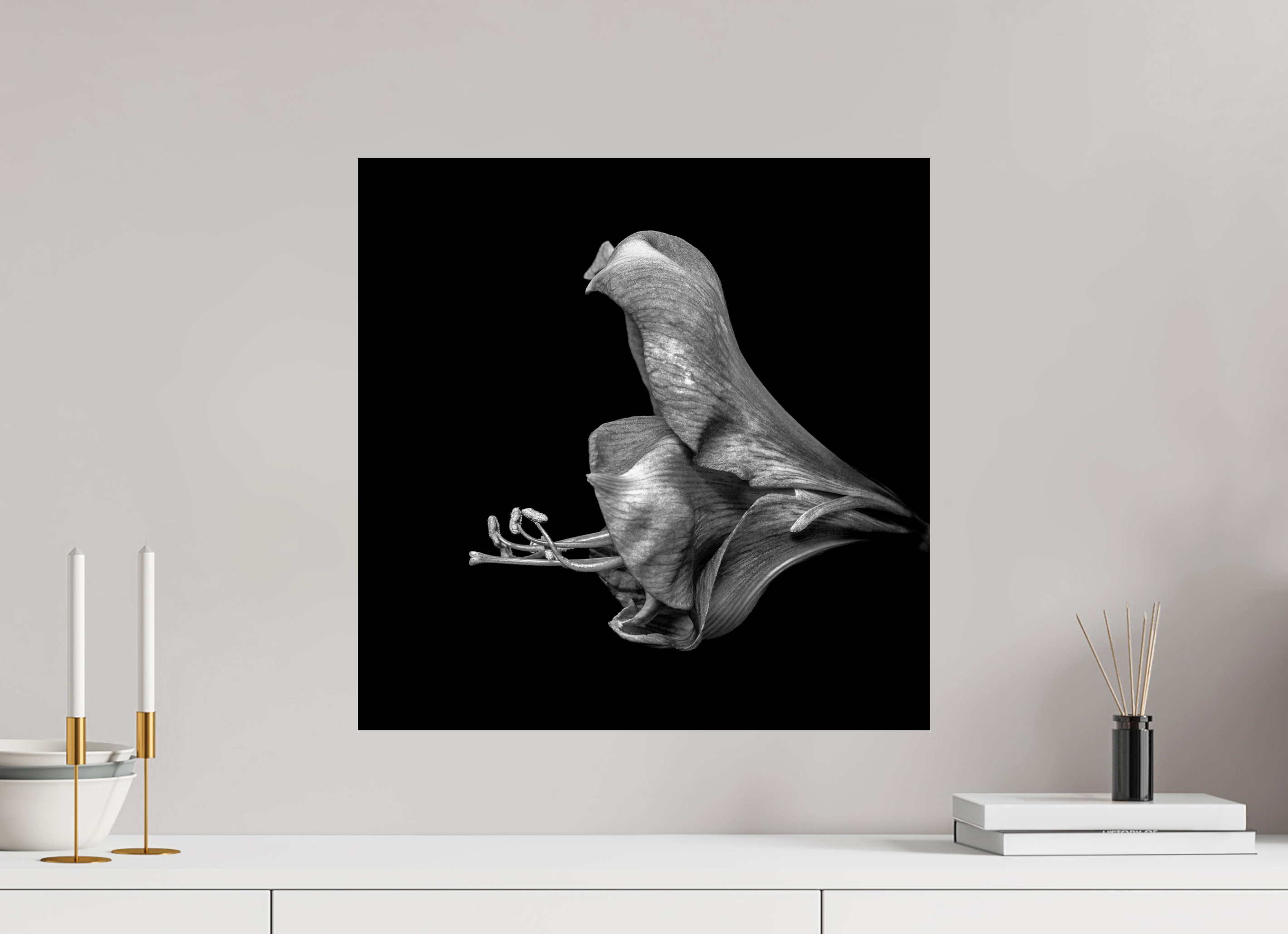 50 x 50 cm, ChromaLuxe HD Metal Print, mit Aufhängung Silent Blossom