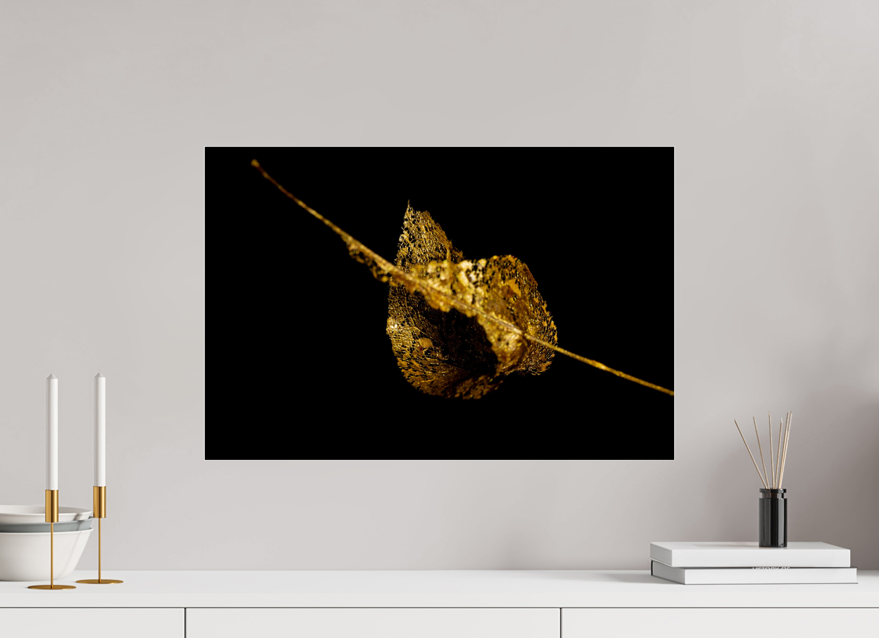 60 x 40 cm, Acrylglas, glänzend, 2 mm, Dibond 3 mm, mit Aufhängung Goldene Blattruine - Fragile Grace