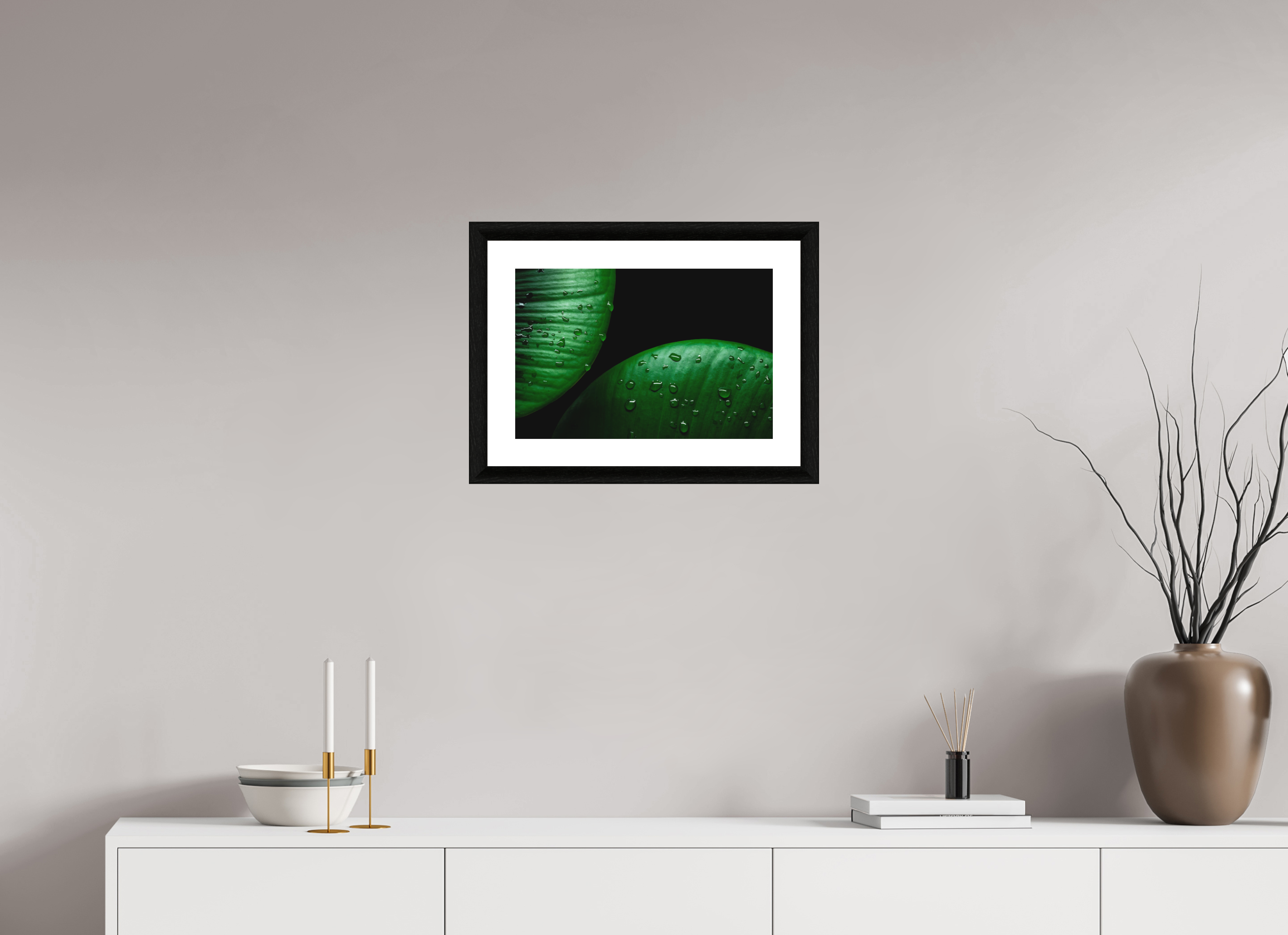 45 x 30 cm, Foto im schwarzen Ebenholz Rahmen 30mm, Museumsglas, Passepartout Hochweiß Harmonical Raindrops