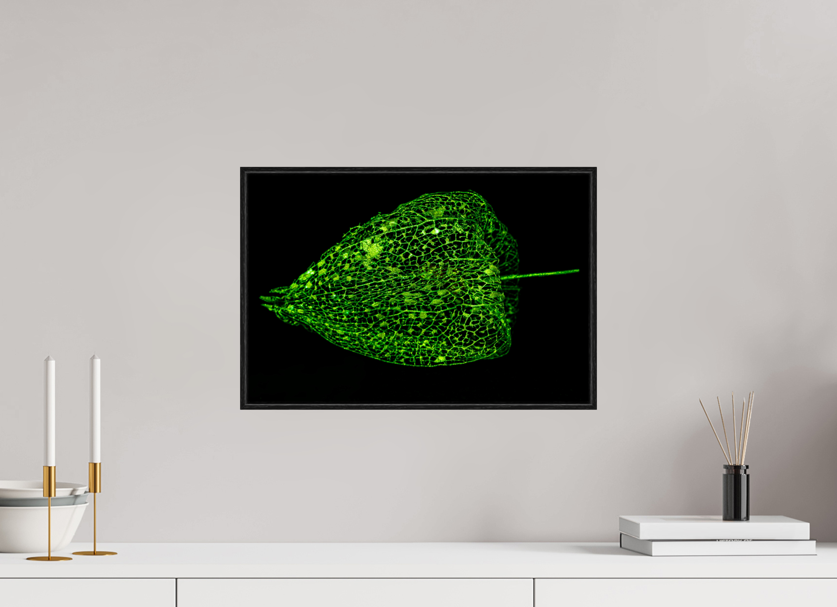 45 x 30 cm, Foto im schwarzen Schattenfugen-Rahmen hinter Acryglas, 2 mm, glänzend Grünes Farbleuchten