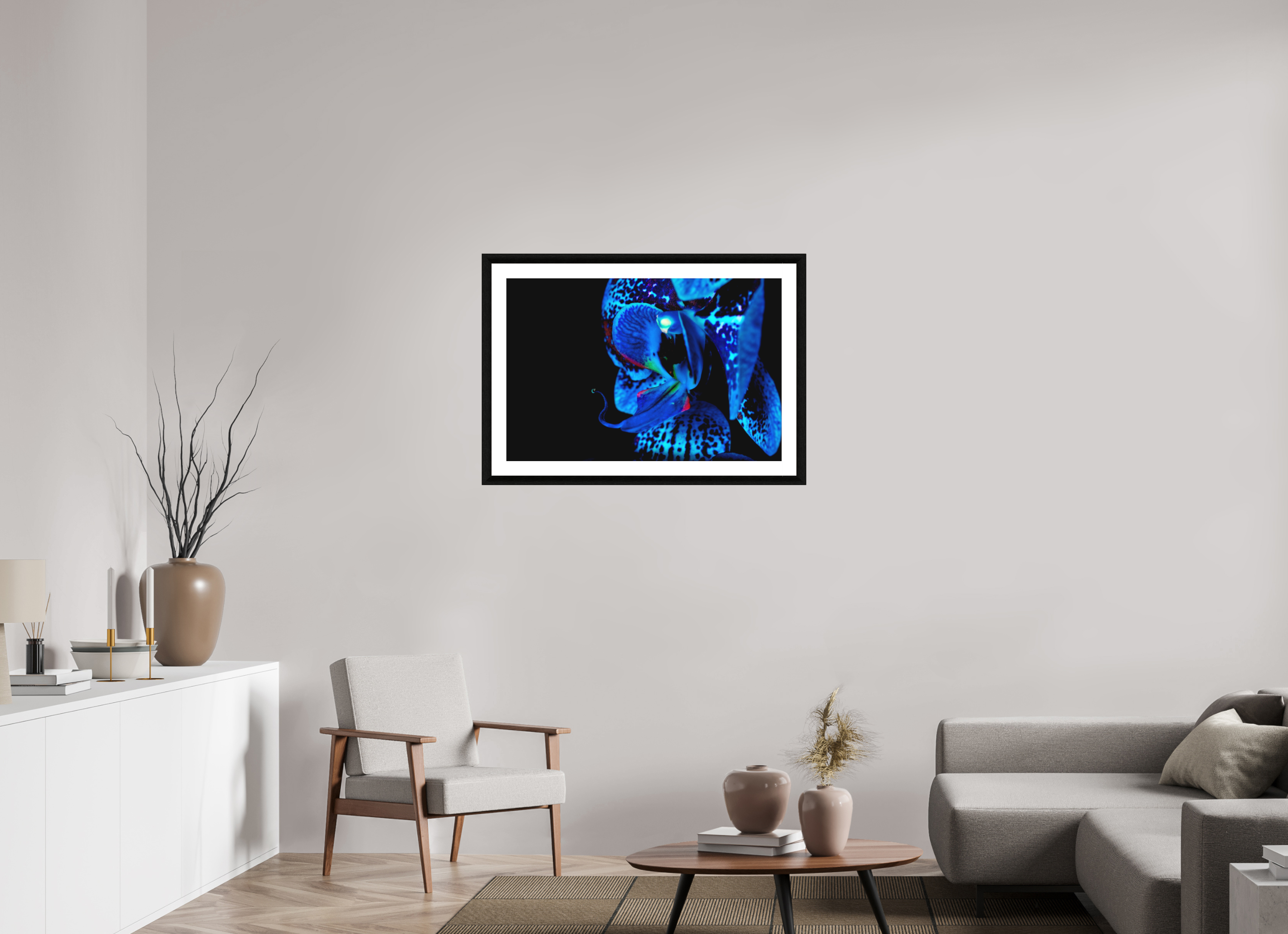 90 x 60 cm, Foto im schwarzen Ebenholz Rahmen 30mm, Museumsglas, Passepartout Hochweiß Indigo Ammer Flower